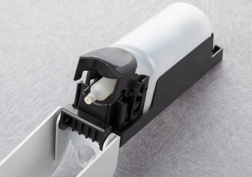 Naya Vault | Wall-mounted shower dispenser