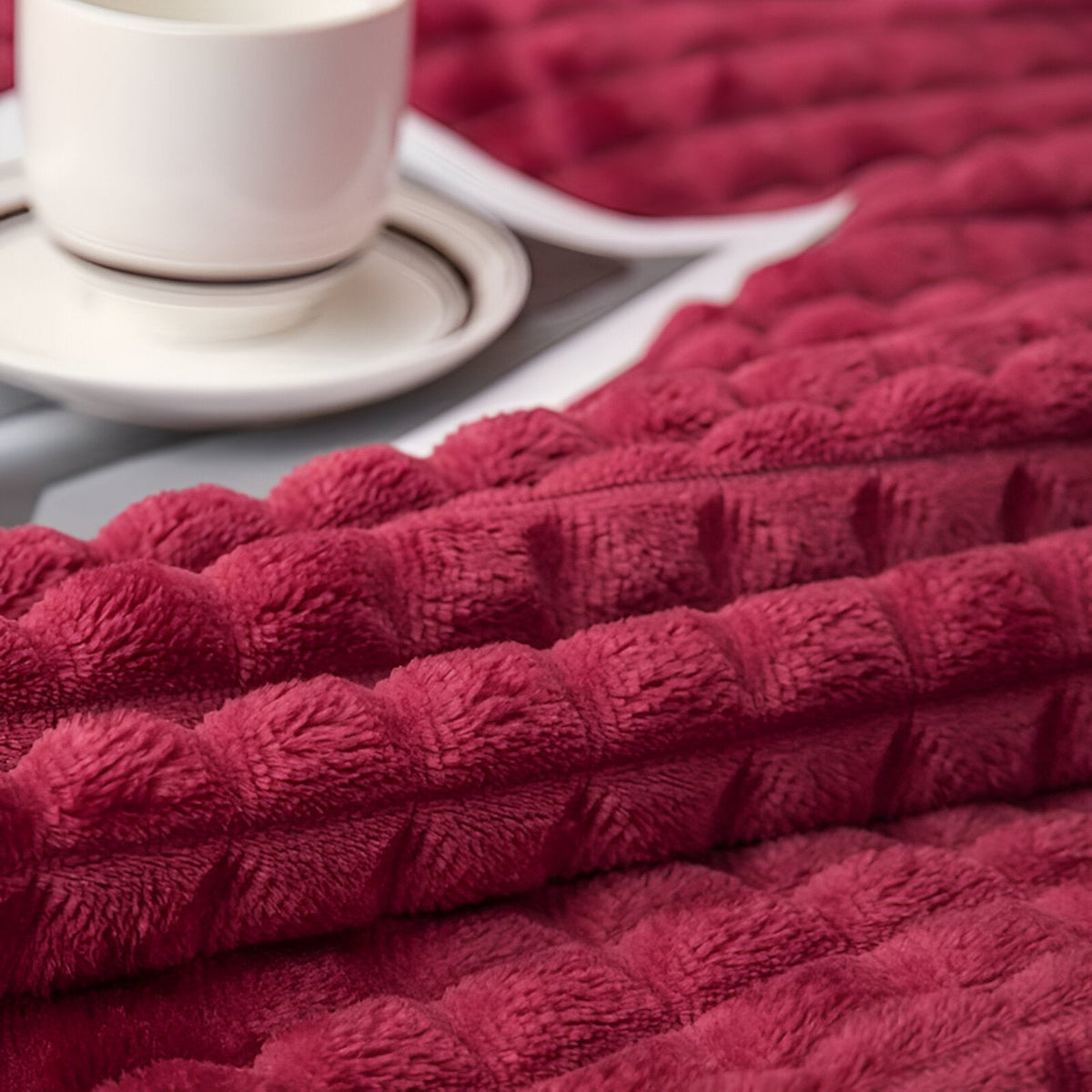 BowLift | EliteWave Plaid - Ultrafluffy structured coral fleece blanket