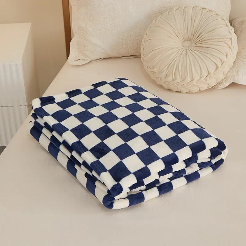 BowLift | Trendy Chessboard Blanket