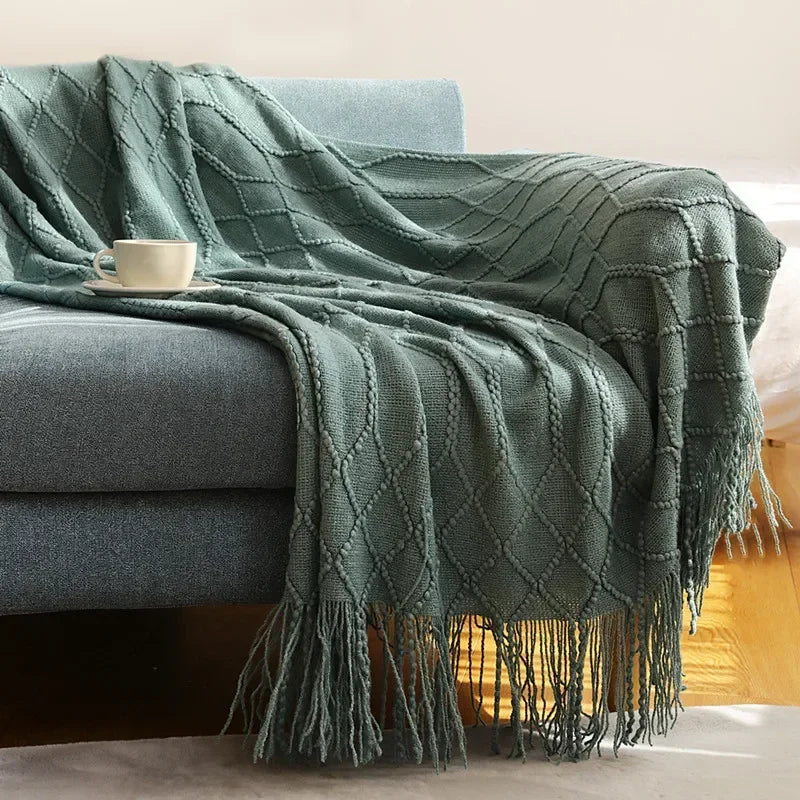 BowLift | Nordic Style Dick Knitted Blanket