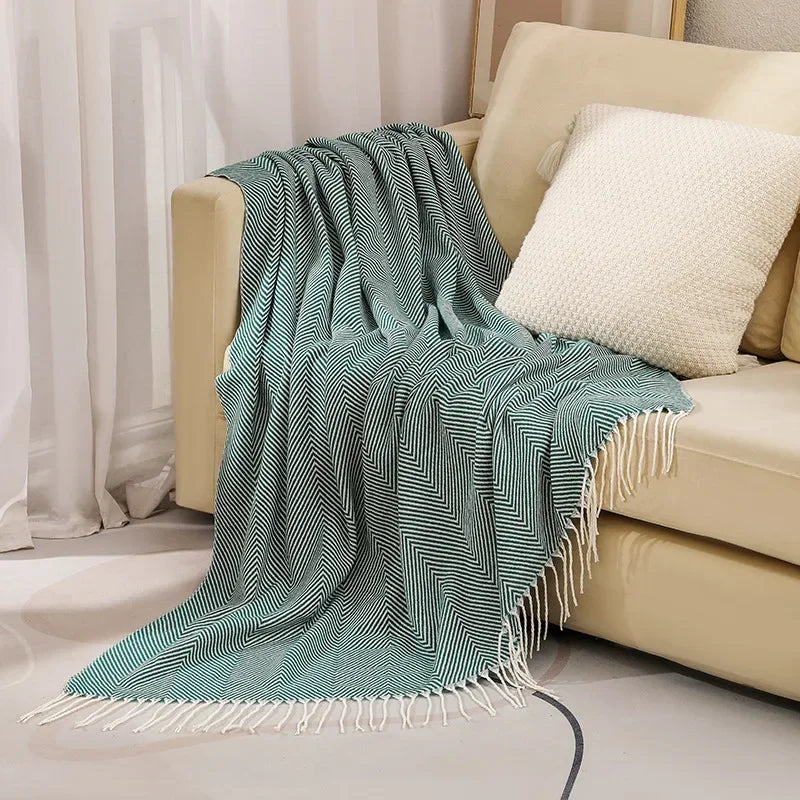 Naya Vault | Nordic Stripe Throw Sofa Blanket