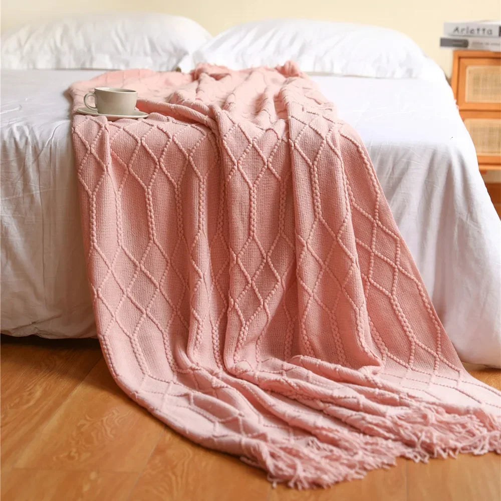 BowLift | Nordic Style Dick Knitted Blanket